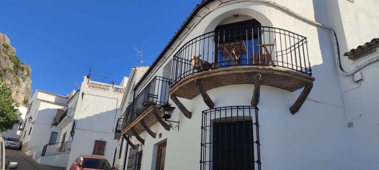 El Manantial Hotel Zahara De La Sierra Buitenkant foto